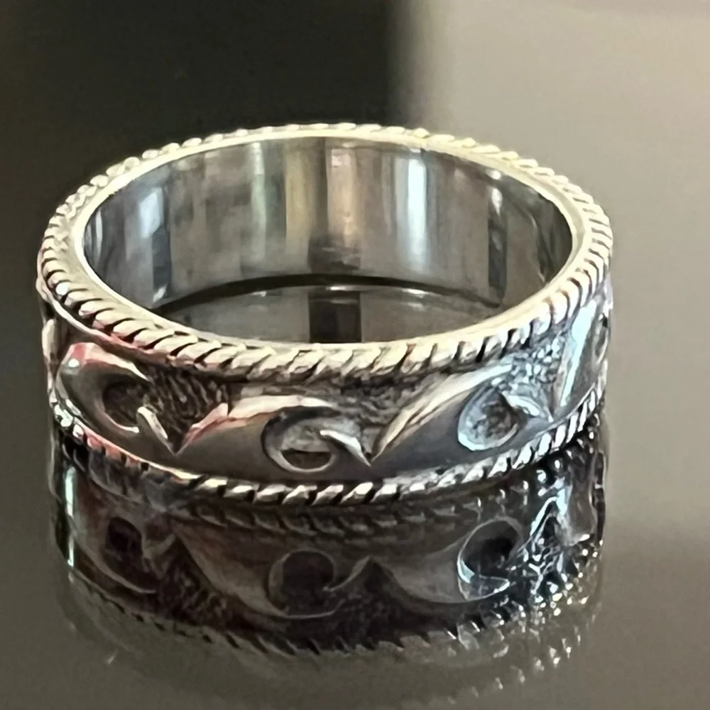 Sterling Silver Wave Band Ring Stamped 925 By Woods Unisex Size 8